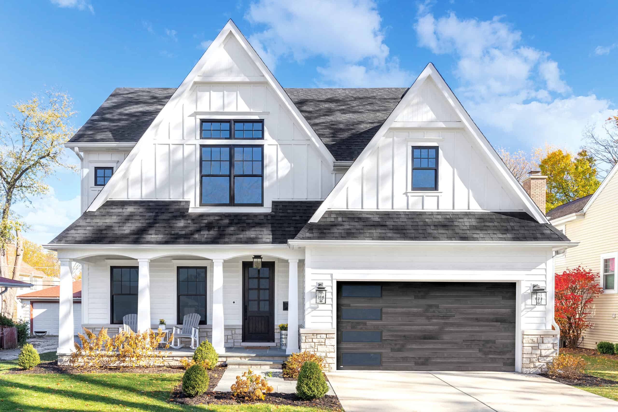 Overhead Door™ Thermacore Insulated Garage Doors, image size:2560x1707